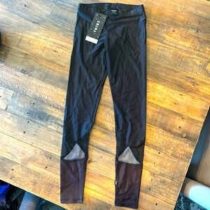 COPY - NWT Terez leggings